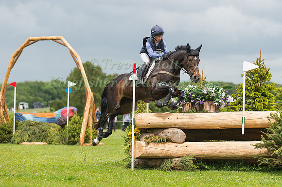 ROSALIND CANTER AND PENCOS CROWN JEWEL