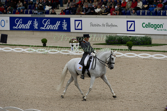 Claudia Castilla Ruiz and Jade De MV