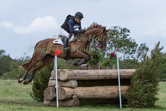 BILL LEVETT RIDING  LOXLEYS LAST STAND