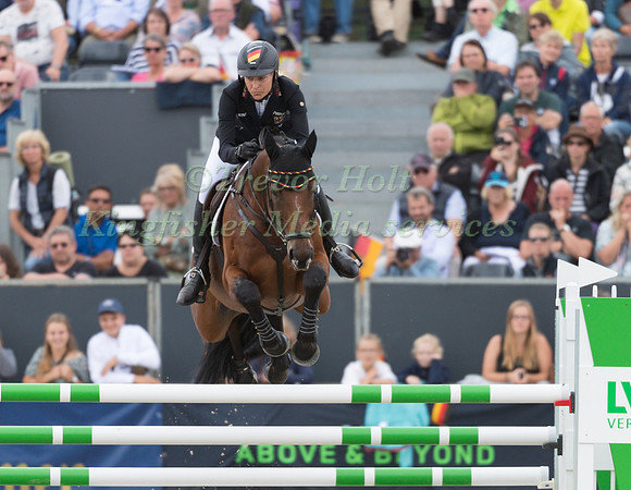 Ingrid Klimke (GER) and SAP Hale Bob OLD