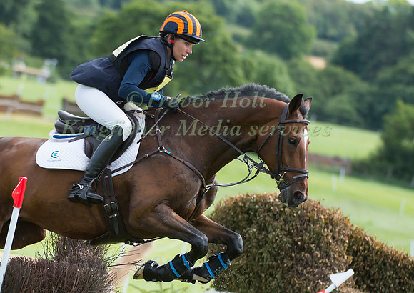 Elisabeth Halliday-Sharp (USA) riding Carpe Diem IV