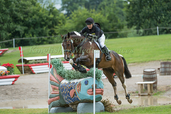 VICTORIA CAMPEY   RIDING BORDER BAY