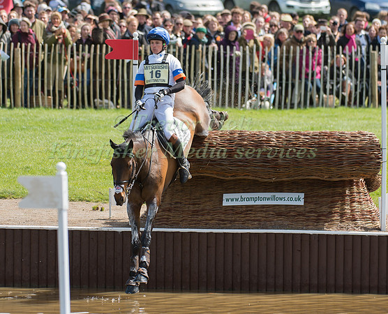 Francis Whittington (GBR) riding Fernhill Highlight