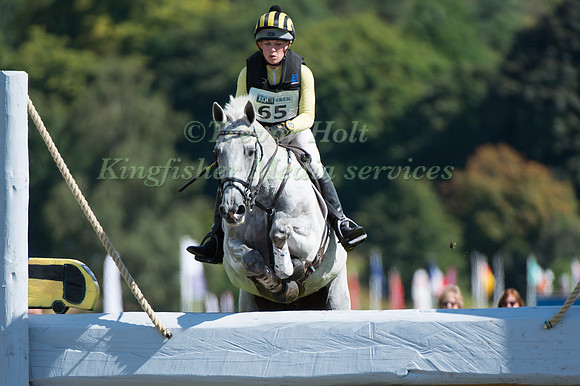FRANKY REID-WARRILOW (GBR) RIDING WITH LOVE