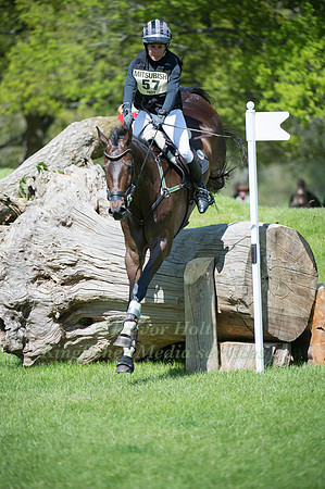 Bettina Hoy (GER) riding Designer 10