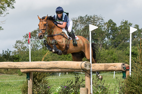 YASMIN INGHAM RIDING  REHY DJ