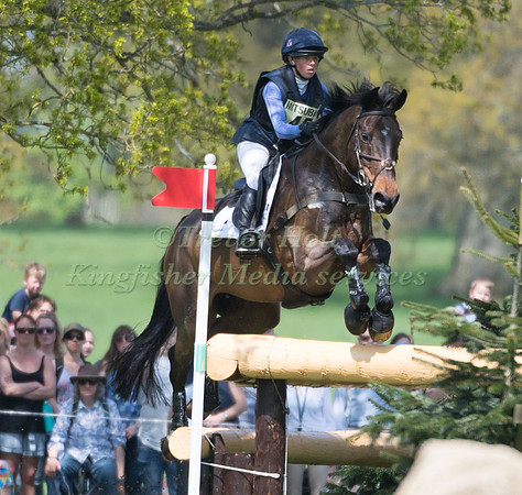 ROSALIND CANTER  (GBR) RIDING  ALLSTAR B