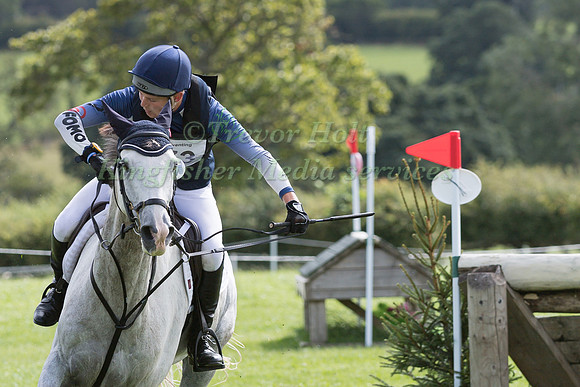 ALEX HOLMAN RIDING  CARRICK DIAMOND BARD