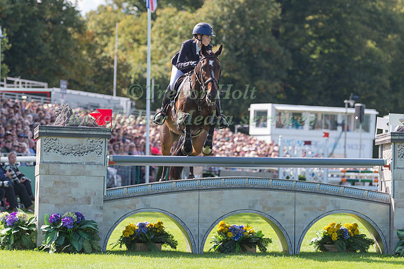 ALICE CASBURN AND TOPSPIN (GBR)