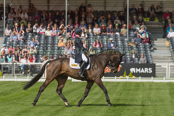 Nicola Wilson (GBR) and J L Dublin
