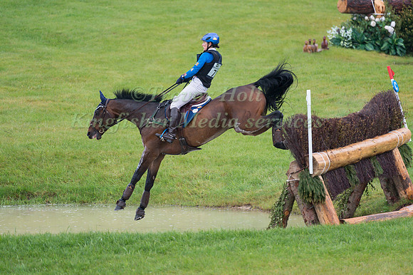 Alice Naber Lozeman (NED) riding Harry Belafonte