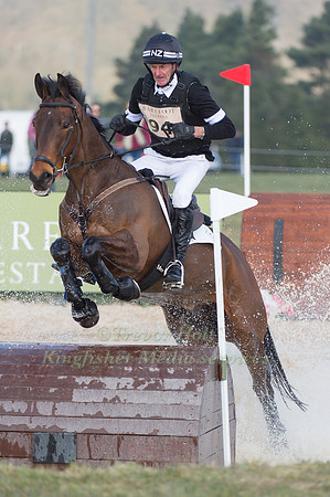 Mark  Todd (NZL) riding Obos Colombus