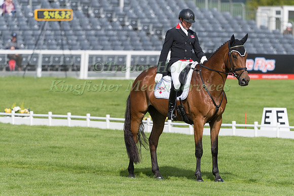 Karl Slezak (CAN) and Fernhill Wishes