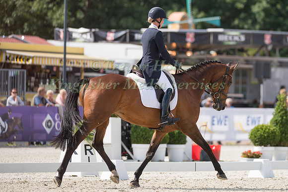 FRANCESCA REID-WARRILOW (GBR) AND DOLLEY WHISPER