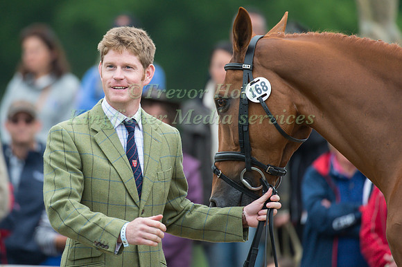 Angus Smales (GBR) and Mji Mount Echo