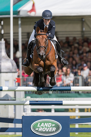 BECKY WOOLVEN (GBR) AND DHI BABETTE K