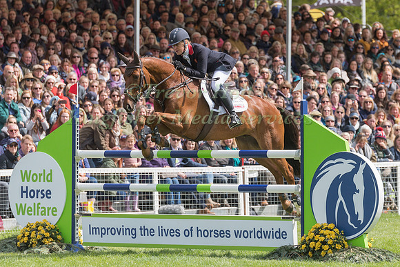 Kristina Cook (GBR) and  Billy The Red