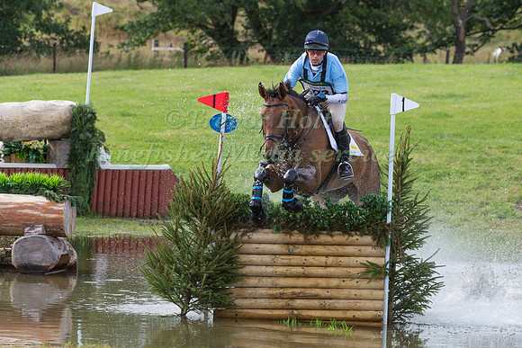 JAMES RUSHBROOKE RIDING  MILCHEM ECLIPSE
