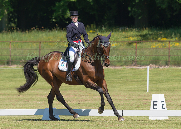 SAMANTHA HOBBS (GBR) AND TRETAWN
