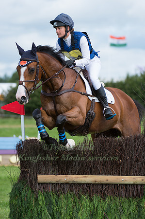 Katherine Coleman (USA) riding Monte Classico