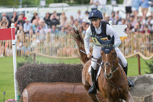 Tom McEwen (GBR) and CHF Cooliser