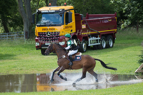 Ryuzo Kitajima riding Poachers Hope