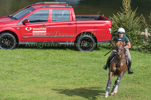 AOIFE CLARK (IRL) RIDING MASTER RORY