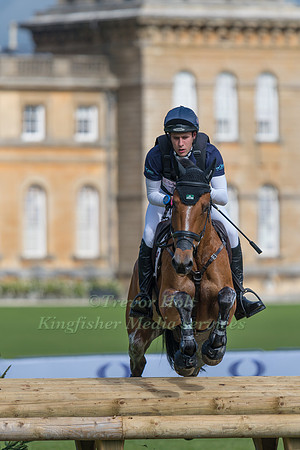 WILLS OAKDEN (GBR) RIDING COOLEY RAMIRO