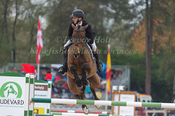 TOM JACKSON (GBR) AND CARPA DU BUISSON Z