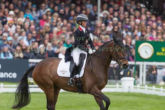 Rosalind Canter (GBR) and Lordships Graffalo