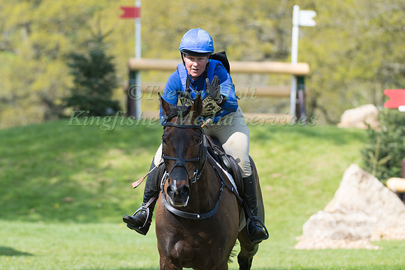 EMILIE CHANDLER (GBR) RIDING  COOPERS LAW