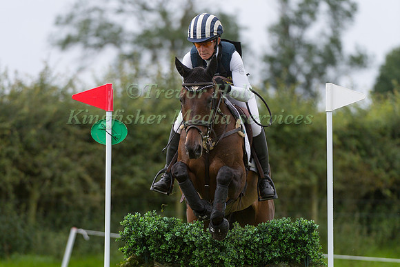 CAROLINE  POWELL (NZL) AND FLIPPER K