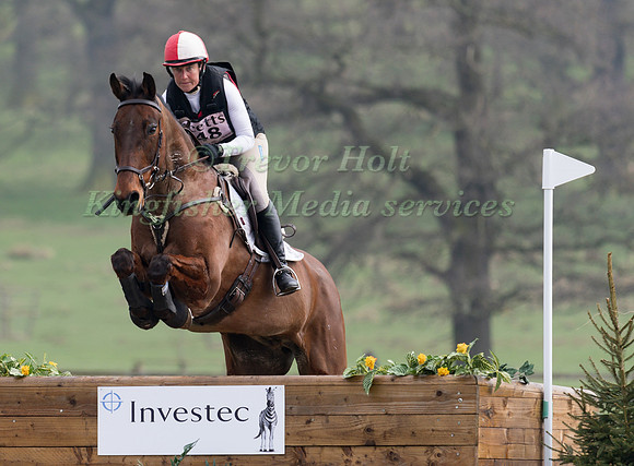 EMILY LOCHORE RIDING HEXMALEYS HAYDAY